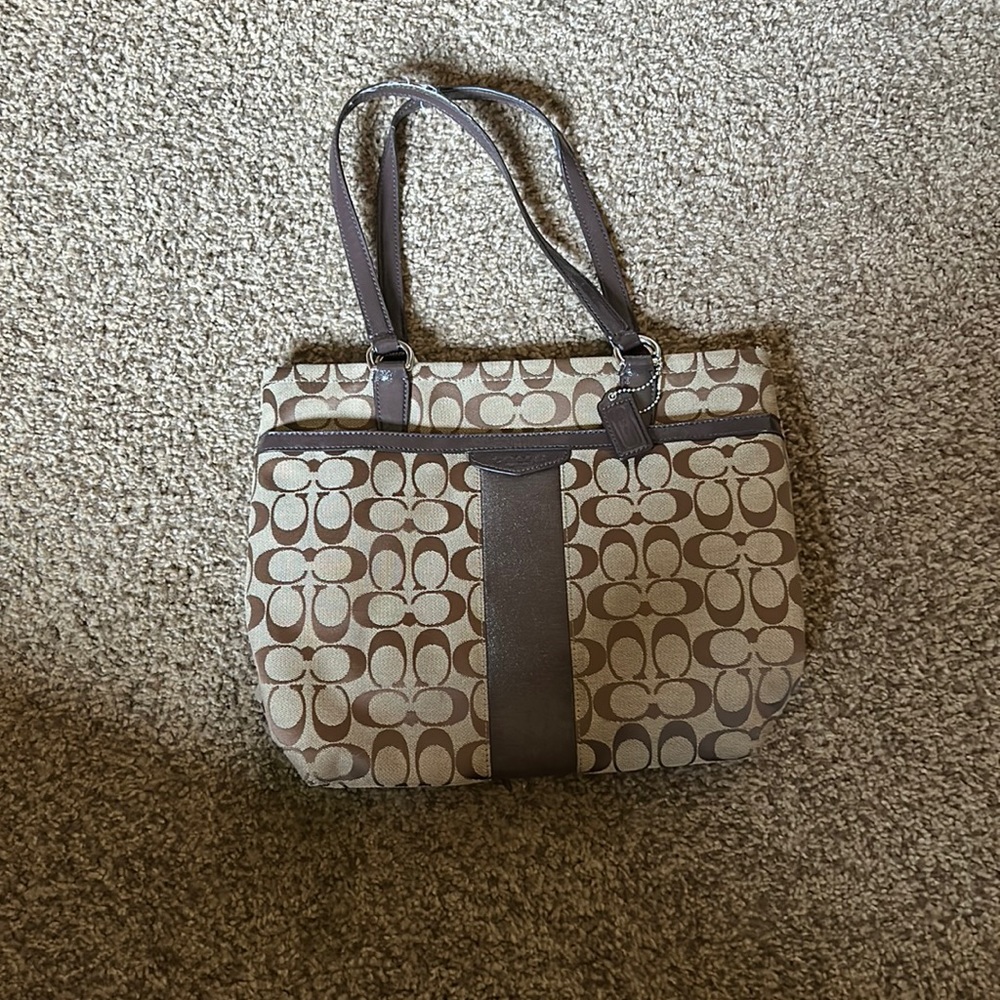 Coach purse.